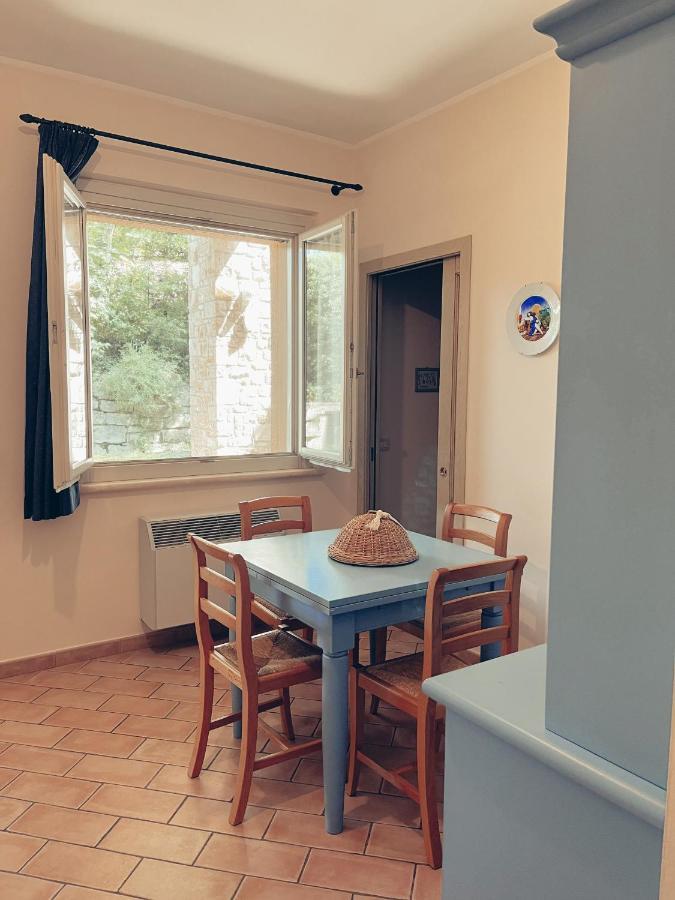Residenze L'Alberata Guest House Collazzone ภายนอก รูปภาพ