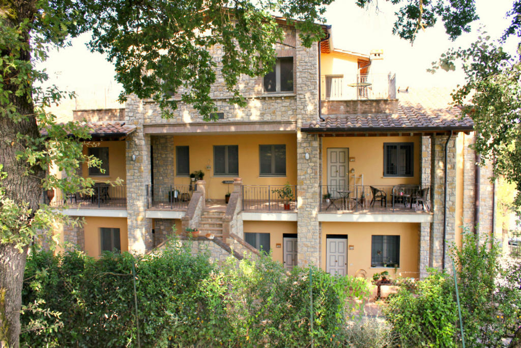 Residenze L'Alberata Guest House Collazzone ภายนอก รูปภาพ